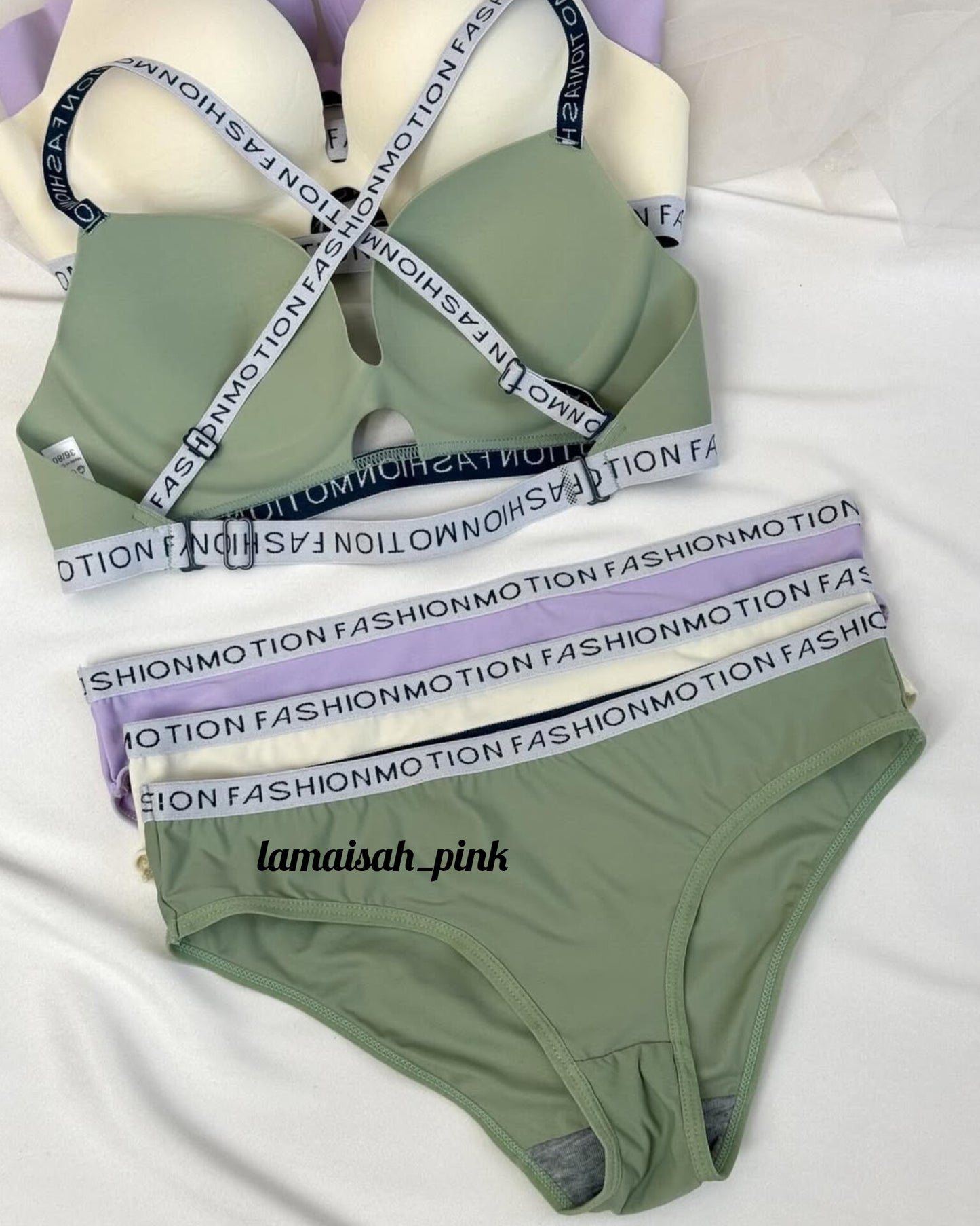 FashionMotion Seamless Bra Set