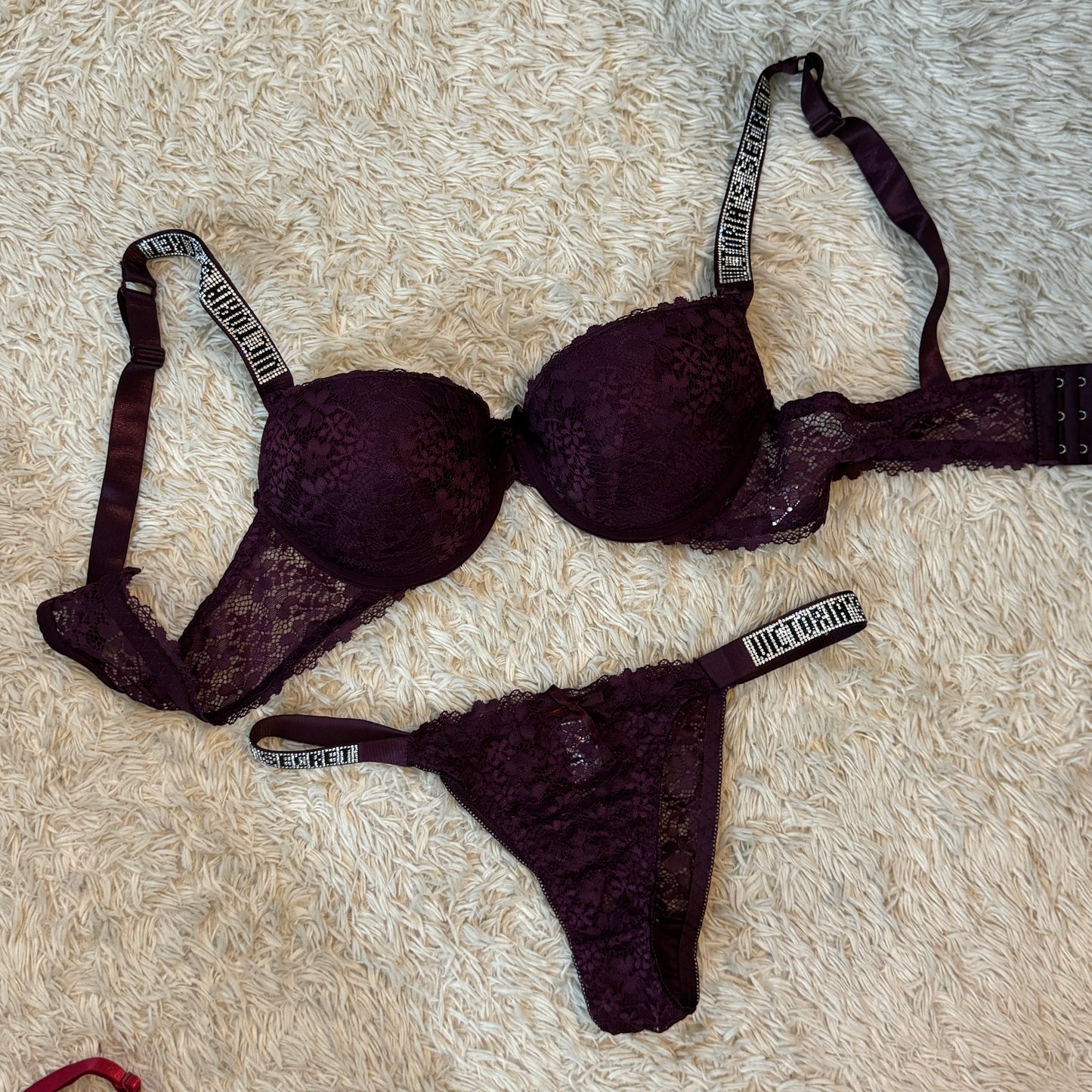 VS Bra & Panty Set